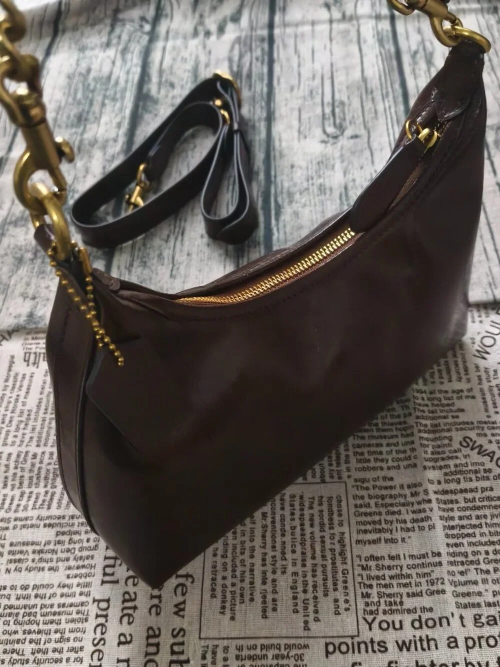 Coach chocolate brown wax leather hobo armpit bag